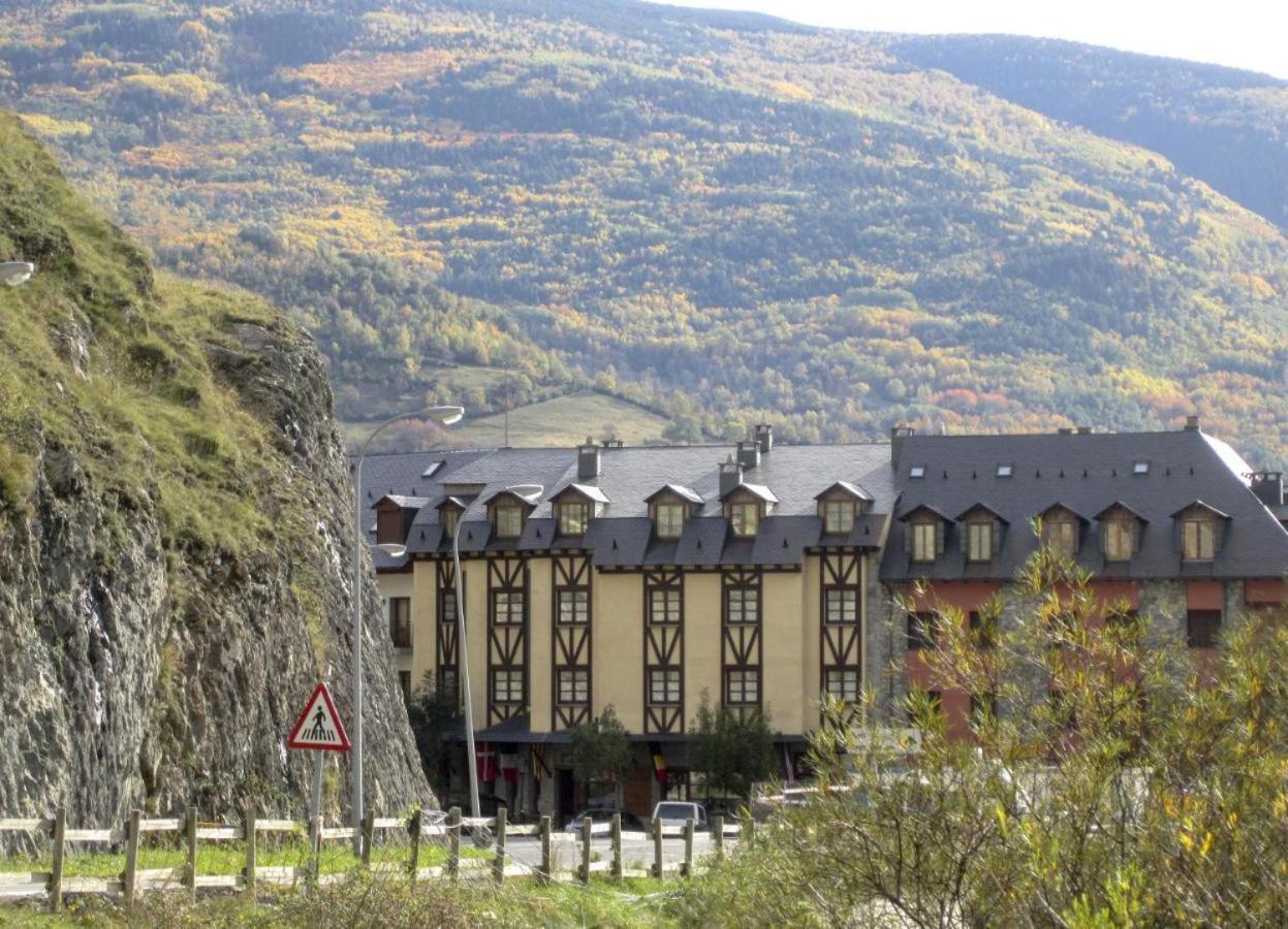 San Marsial Benasque Apart Hotel Экстерьер фото